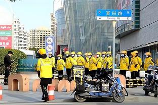 卢：祖巴茨今日仍有出场时间限制 下周对森林狼&勇士也是如此